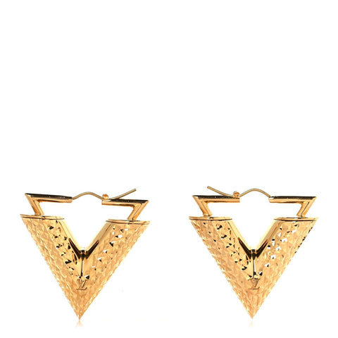 Brass Guilloche Essential V Earrings Gold