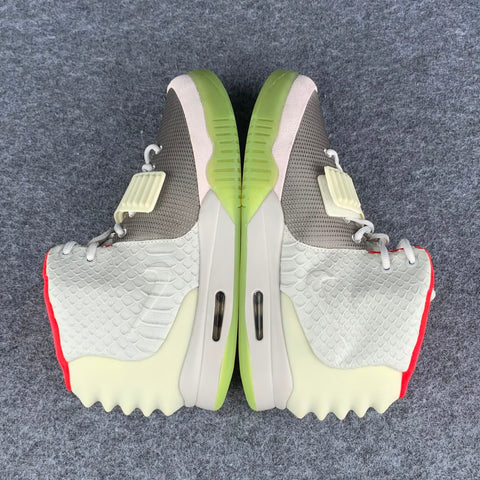 Air Yeezy 2 NRG 'Pure Platinum'