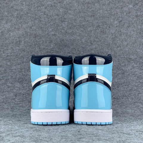 Wmns Air Jordan 1 Retro High OG 'Blue Chill'