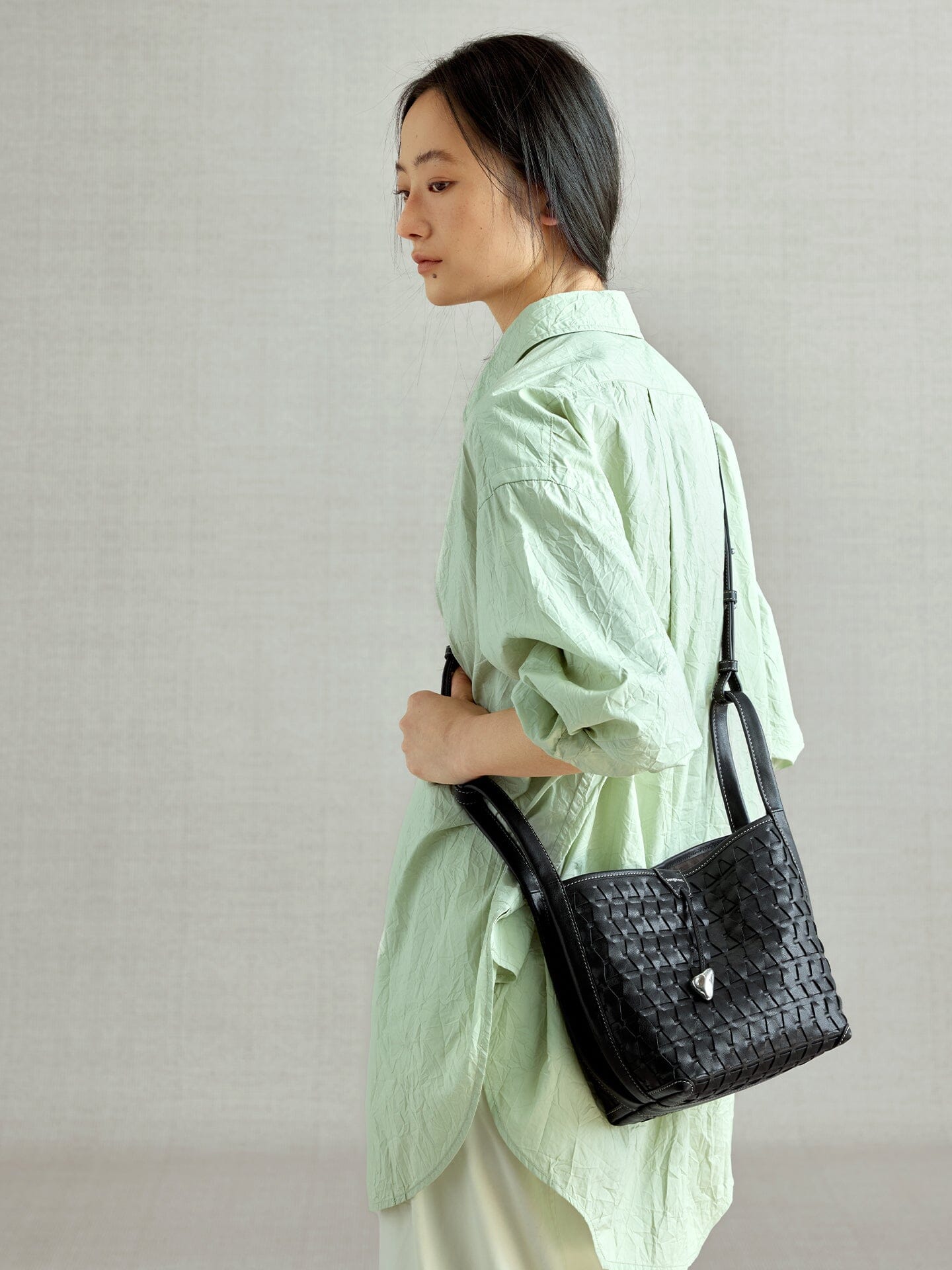 Lattice Bucket Bag