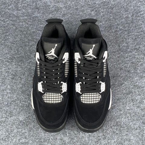 Air Jordan 4 Retro 'White Thunder'