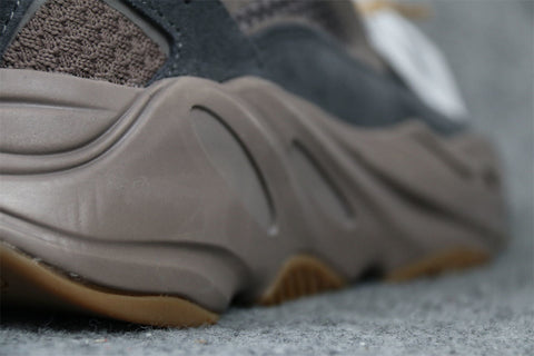 Yeezy Boost 700 V2 'Mauve'