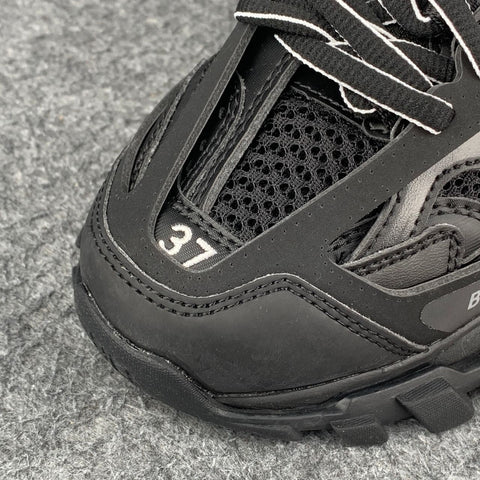 Balenciaga Wmns Track Trainer 'Triple Black'
