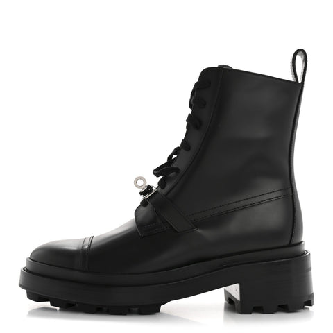 Glossed Calfskin Funk Ankle Boots 36 Black