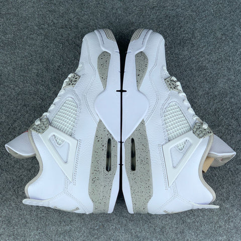Air Jordan 4 Retro 'White Oreo'