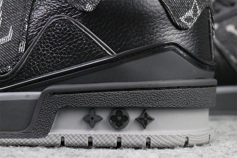 LV X Nigo Trainer 'Black Denim'