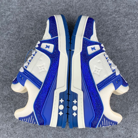 LV Trainer 'White Blue Crystals'