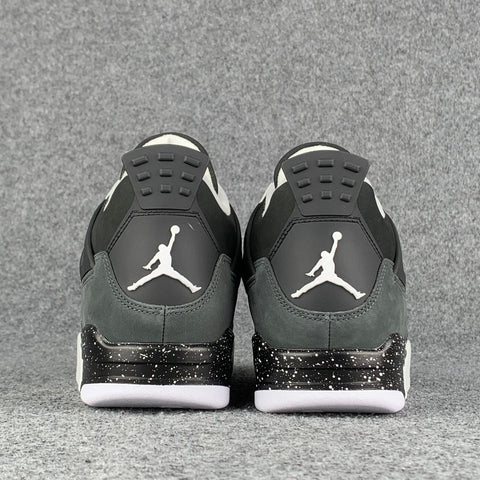 Air Jordan 4 Retro 'Fear' 2024