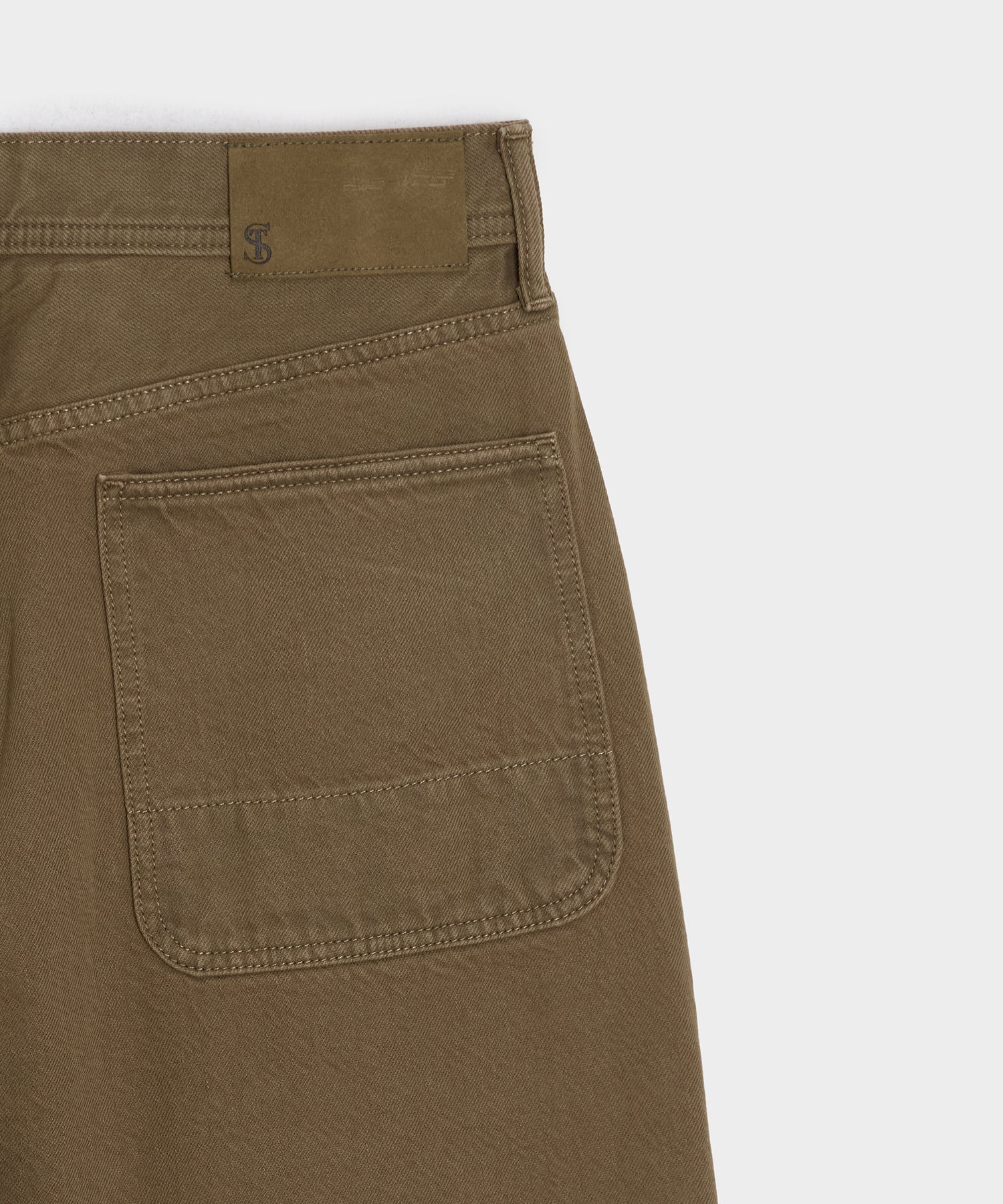 Relaxed Barrel Jean in Brown