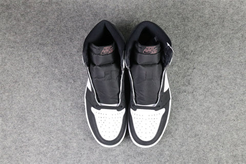 Air Jordan 1 Retro High OG 'Stage Haze'