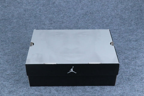 Air Jordan 4 Retro 'Toro Bravo' 2026