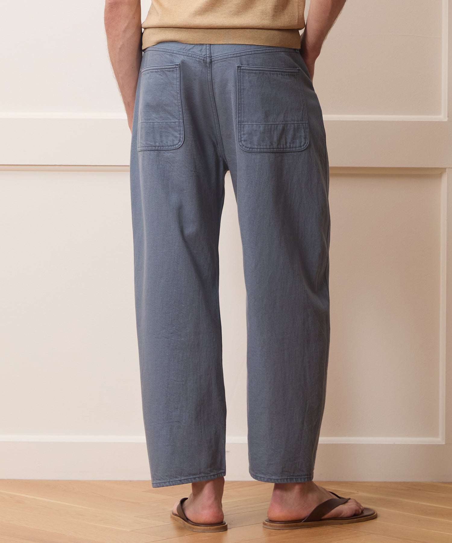 Relaxed Barrel Jean