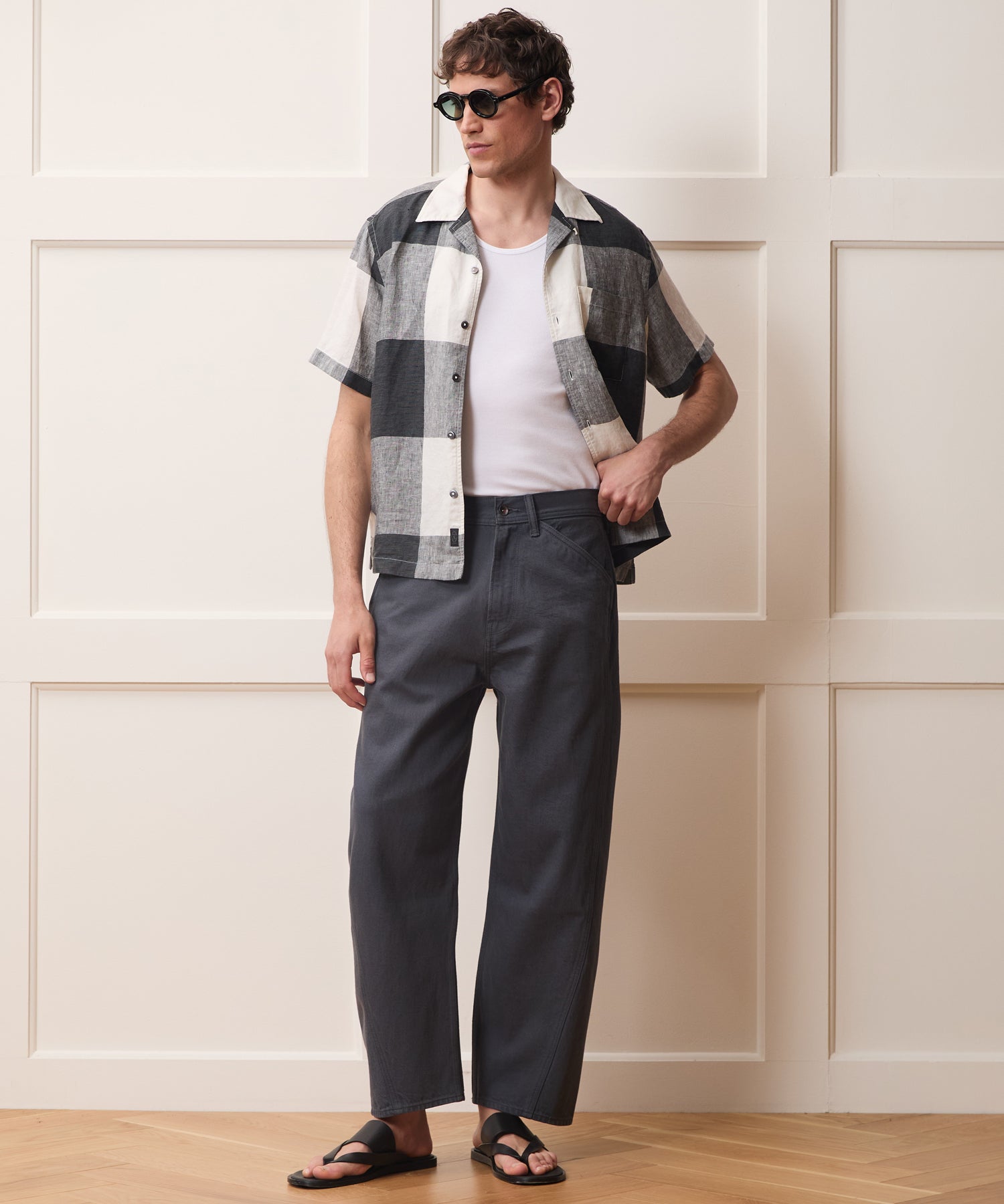 Relaxed Barrel Jean