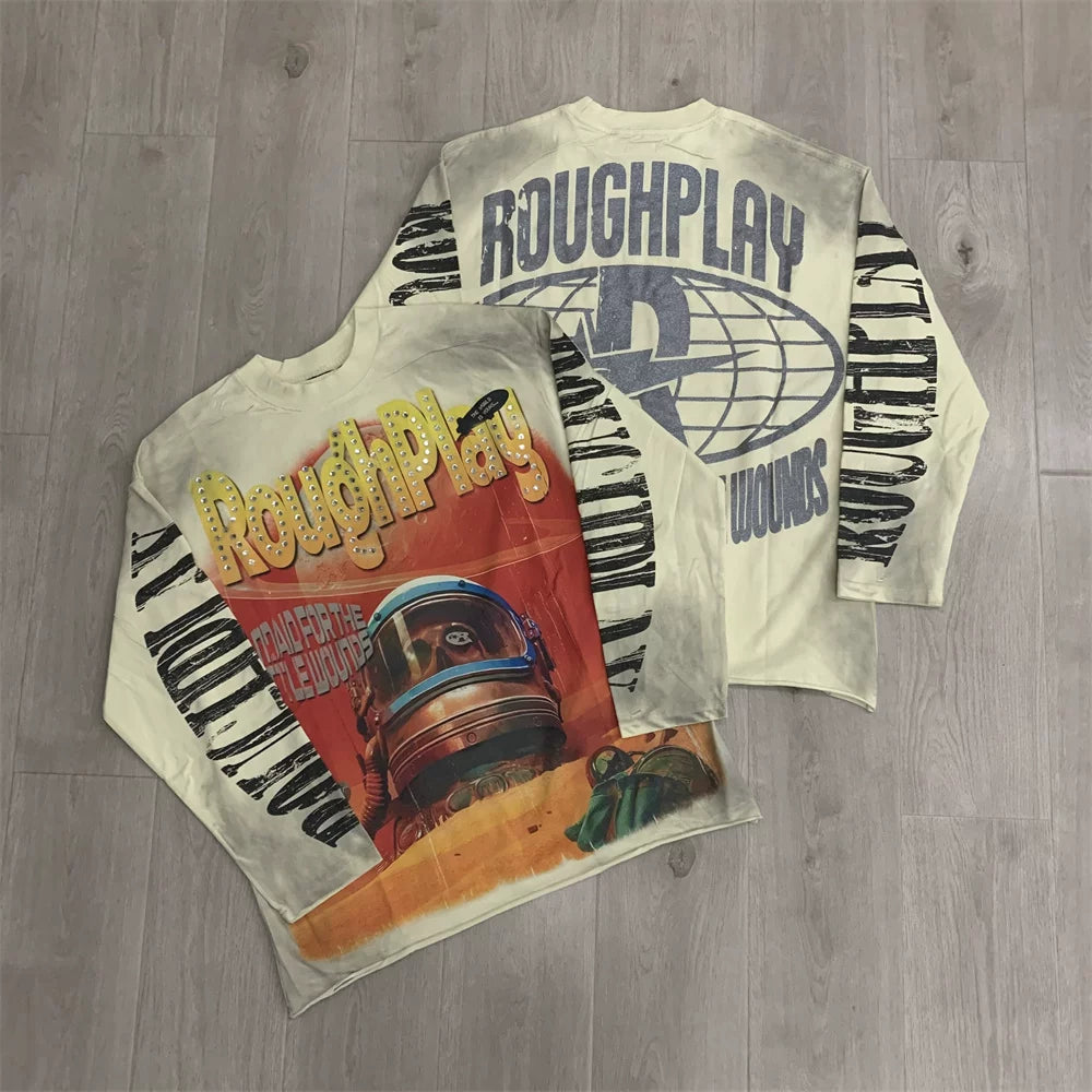 Roughplay Astronaut Helmet Graphic Heavyweight Long-Sleeve Tee - Vintage Sand
