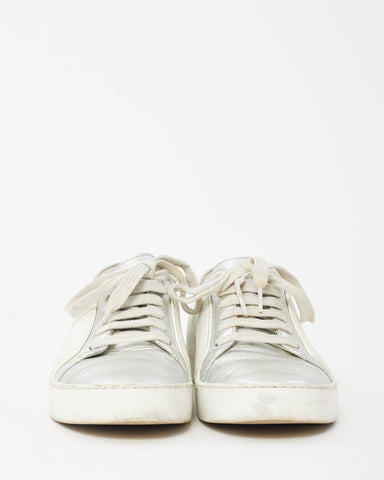 Chanel White Leather and Silver CC Logo Low-Top Sneakers - 36