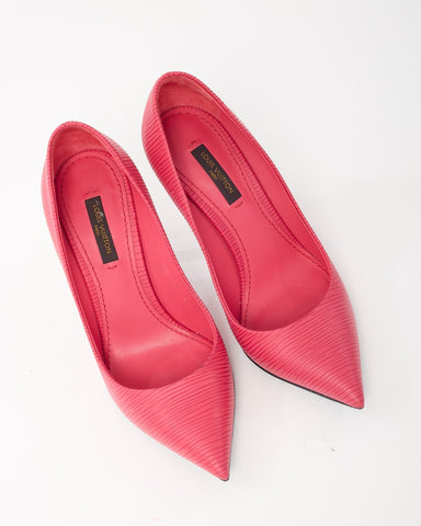 Louis Vuitton Coral Dark Pink Epi Leather Pointed Toe Pumps - 36