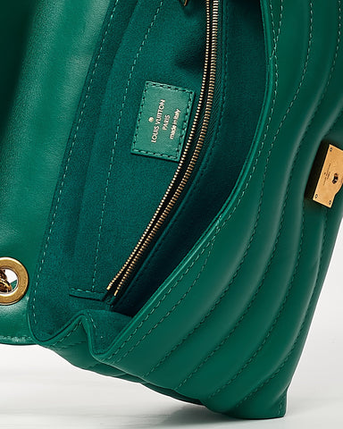 Louis Vuitton Green Calfskin Leather New Wave Chain MM Shoulder Bag GHW