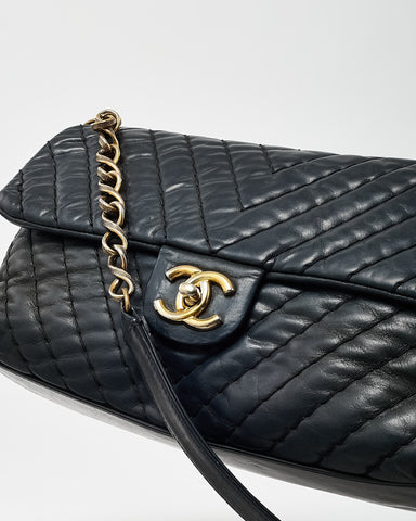 Chanel Black Surpique Chevron Leather Paris-Byzance Large Flap Bag GHW