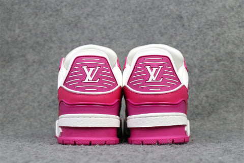 WMNS LV Trainer 'Fuchsia'