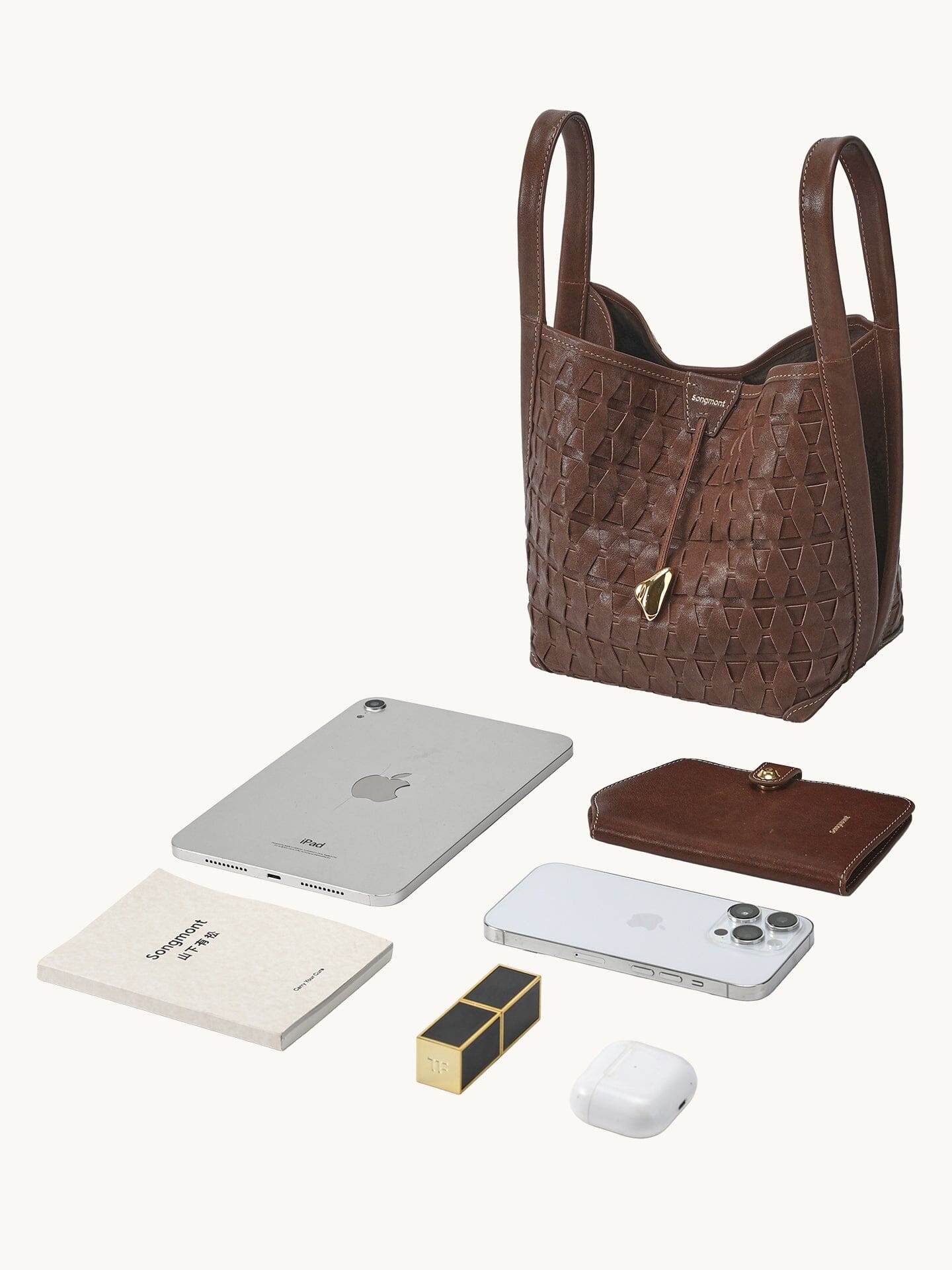 Lattice Bucket Bag